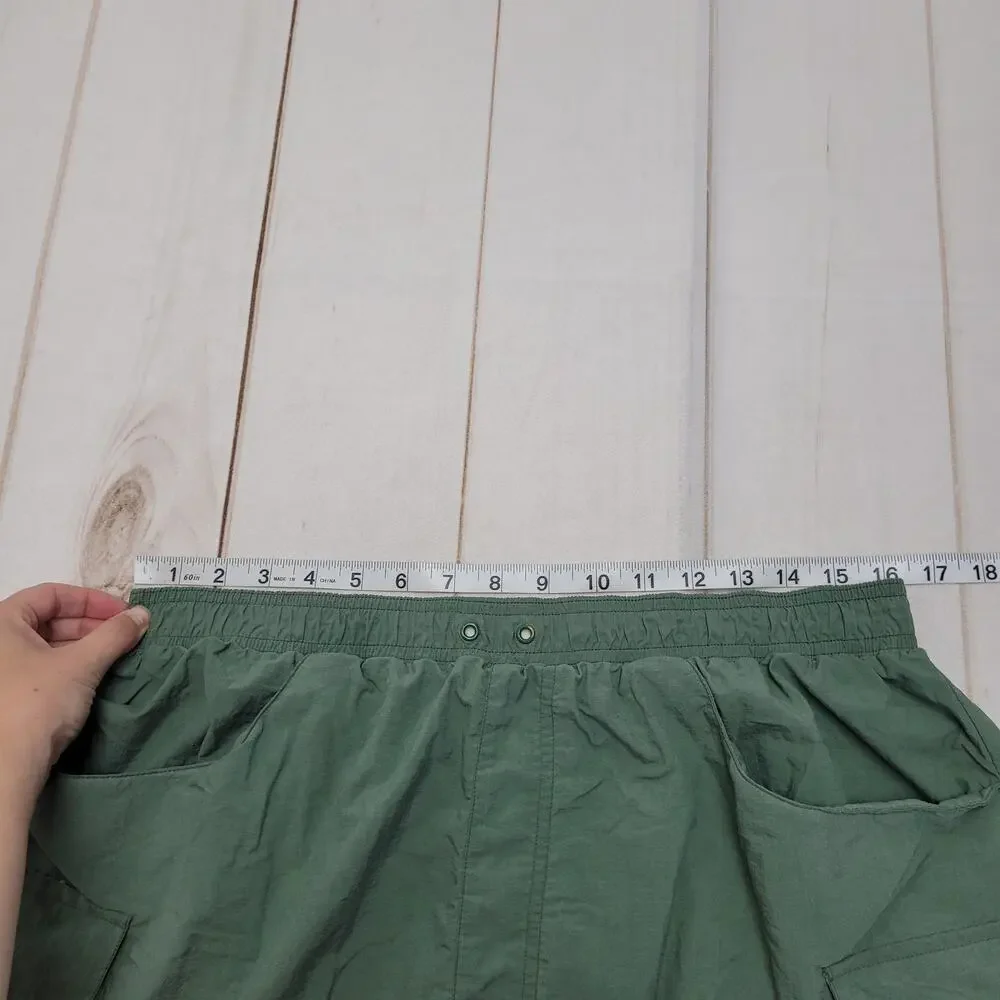 Vintage 90s Adidas Y2k green track shorts utility cargo XL